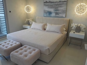 1 chambre, fer et planche à repasser, Wi-Fi, literie fournie