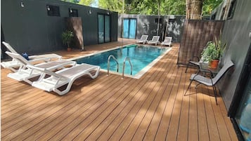 Piscina all'aperto