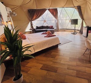 1 dormitorio, escritorio, tabla de planchar con plancha y wifi gratis