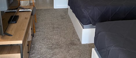 Room, 2 Queen Beds, Non Smoking, Private Bathroom | Free WiFi