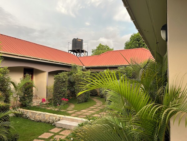 Exterior - Bliss-plus Motel (Kabubu)