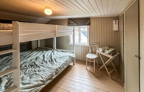 3 dormitoris, un bressol de viatge i wifi gratuïta