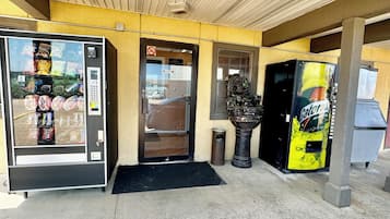 Vending machine