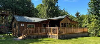 Upper Twin Cabin - Beautiful Private Cabin near Olympic National Park