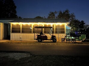 Exterior - Serene Lakefront Views & Sarasota Breezes-Optional Golf Cart for Exploring (Sarasota)