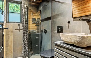Shower - 2 bedroom cozy home in Kruså (Kruså)