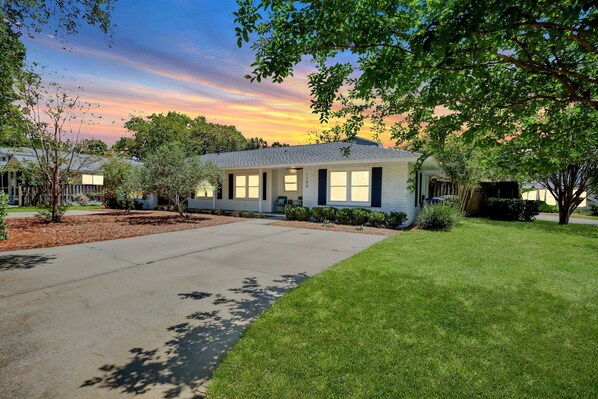 المنشأة من الخارج