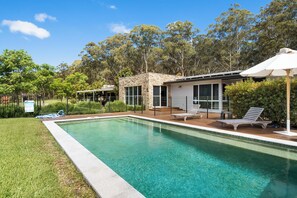 Pool - Berry Beach Farm - Luxe Retreat Near Town & Sea (Berry)
