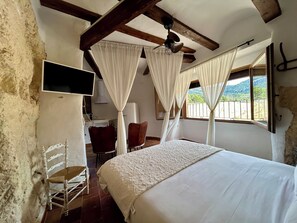 1 bedroom, iron/ironing board, travel crib, free WiFi