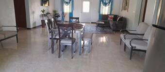 Periwinkles Cozy Retreat