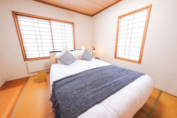 5 quartos, Wi-Fi de cortesia, roupa de cama