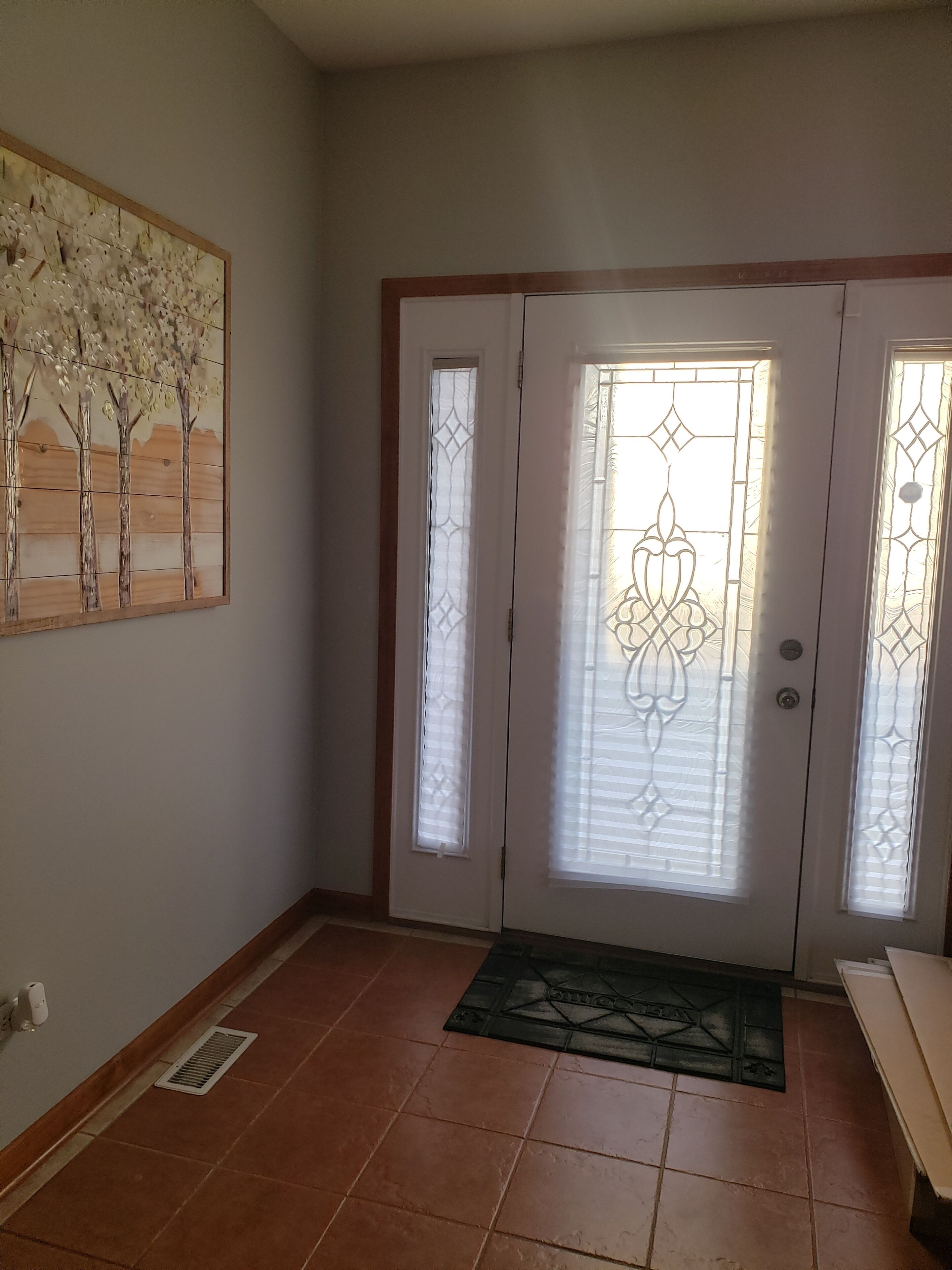 Quiet cozy home close to amenities 
