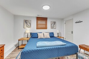 2 Schlafzimmer, Schreibtisch, Bügeleisen/Bügelbrett, kostenloses WLAN