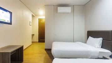 Deluxe Twin Room | Free WiFi, bed sheets