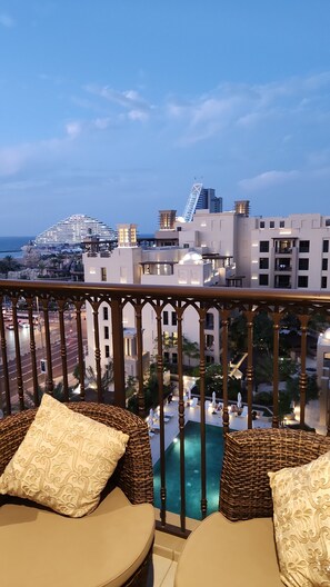 Property grounds - Burj al Arab FRONT 2 BEDROOM APPARTAMENT  (دبي)