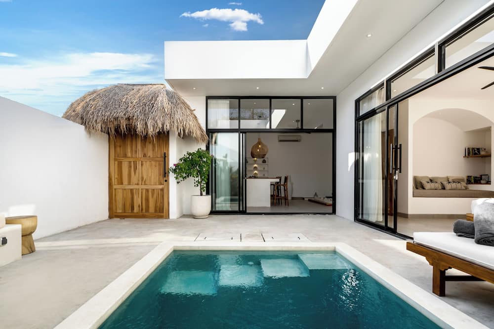 Palm Residence Lot 22 Villa Uluwatu - Tranquil Stay with Modern Comfort