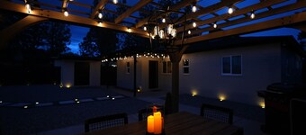 Albuquerque Gem / 3BR Home, Huge Yard near Uptown Shops & Entertainment