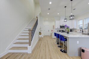 Design Apartment | Living area - Prime EADO 4 BR Downtown Houston  (Houston)