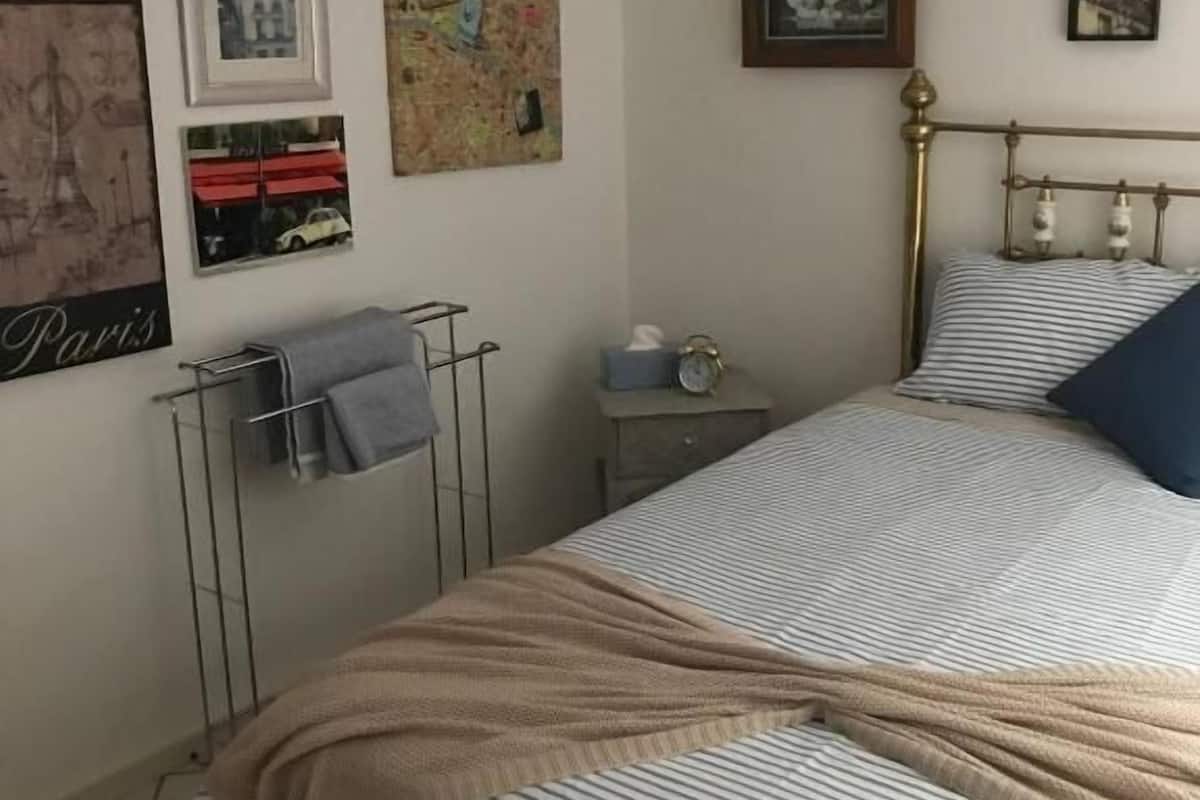 Doppia Economy | 1 camera, biancheria da letto di alta qualità, con stile personalizzato
