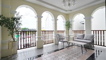 Suite Double City View | Balcony