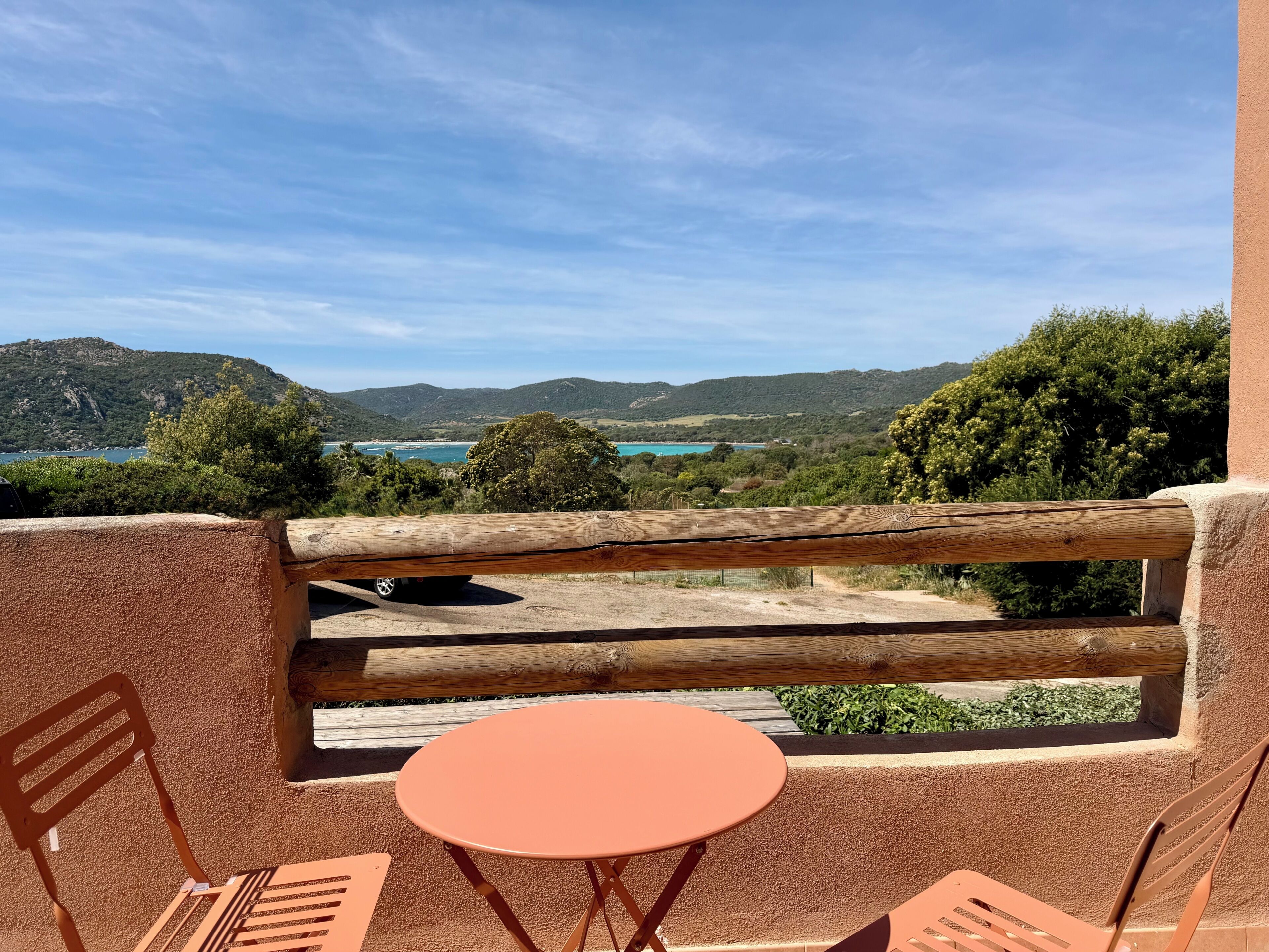 Comfort House, 2 Bedrooms, Balcony, Bay View | Teres/patio