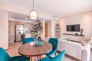 Interior - Modern Apartment in Piantini with gym and pool (Santo Domingo de Guzmán)