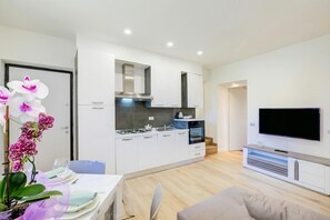 Family Apartment, Multiple Bedrooms (Patty New Apartment in Laveno Center) | Interior - Patty New Apartment in Laveno Center (Laveno Mombello)
