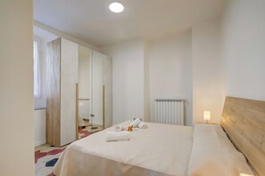 2 chambres, Wi-Fi gratuit, draps fournis