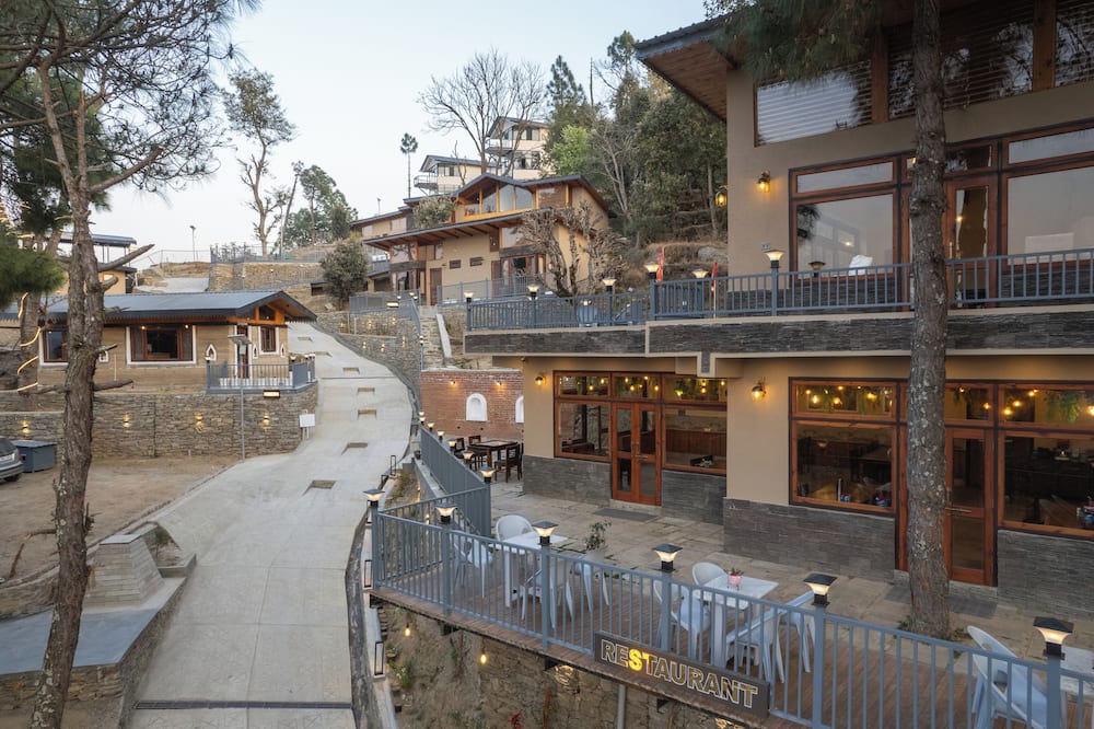 Rudraa Resort And Restaurant