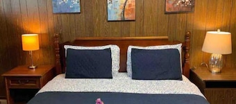 Vacation Home-SoFi, Beaches, LAX Airport and Freeway405&105 nearby