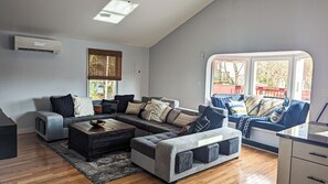 Apartamento luxo | Área de estar | Smart TV