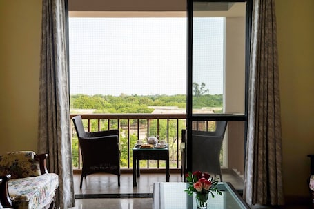 ๋ญ์
๋ฆฌ๋ฃธ | ๋ฐ์ฝ๋ ์ ๋ง