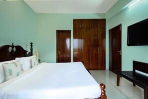Luxury Room | 1 bedroom, Egyptian cotton sheets, premium bedding, memory foam beds - Sajjan Niwas (Jodhpur)