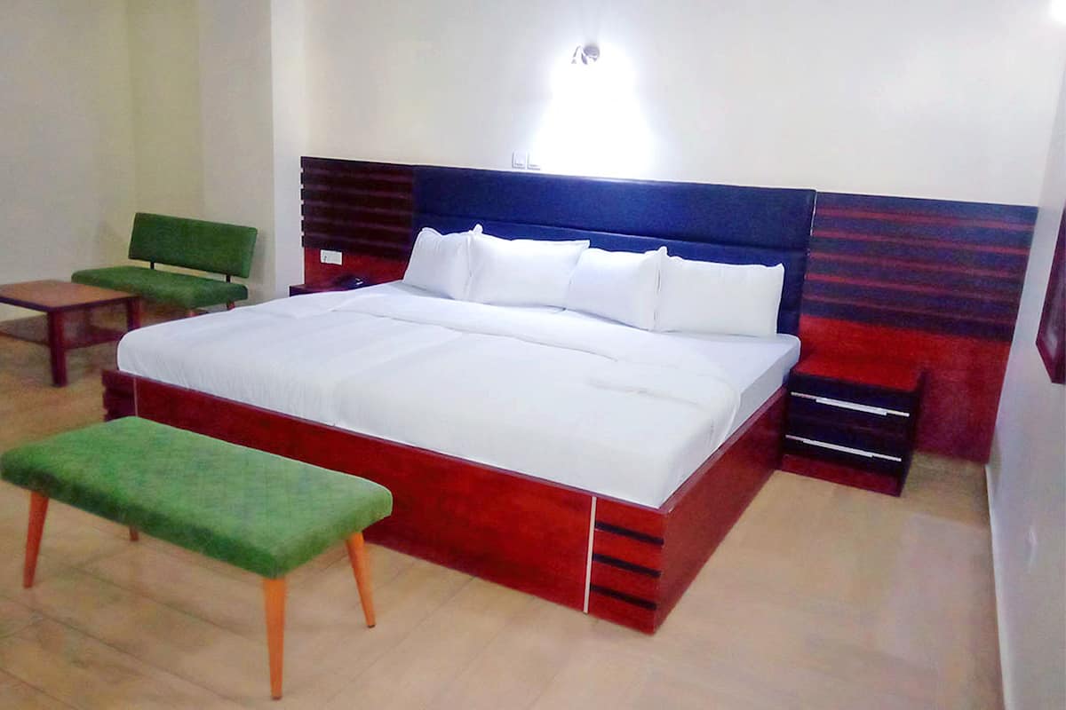 1 habitación, ropa de cama de alta calidad y colchones Tempur-Pedic