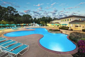Piscina coberta i piscina climatitzada