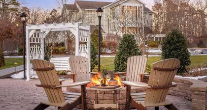Unwind in Style: Marriott Fairway Villas