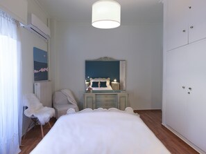 1 bedroom, iron/ironing board