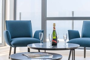 Interior - Ar Skol - Magnificent seafront duplex (Porspoder)