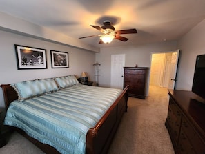 Apartment, Accessible | 2 bedrooms - Beautiful APT W Office Area 2BR Long Term (Elkins Park)