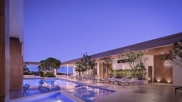 Piscina externa