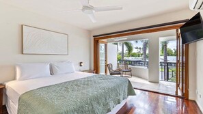 3 bedrooms, iron/ironing board, internet, bed sheets