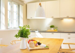 Dining - Stilvoll Moderne Wohnung im Zentral Gelegenem Adas Hüs in Norddorf auf Amrum (Norddorf auf Amrum)