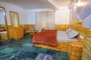Family Double Room | Free WiFi - Luvya Retreats Hotel (Manali)