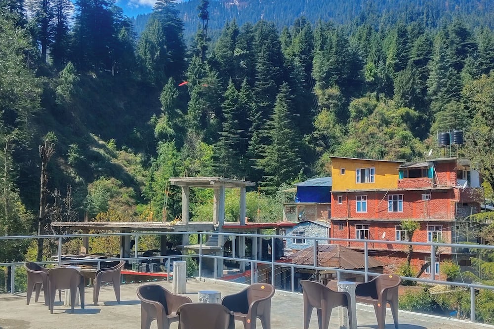 Luvya Retreats Hotel