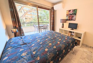 1 Schlafzimmer, Bügeleisen/Bügelbrett, kostenloses WLAN