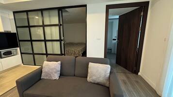 Kondominium, 1 kamar tidur, pemandangan kolam renang | Area keluarga | TV