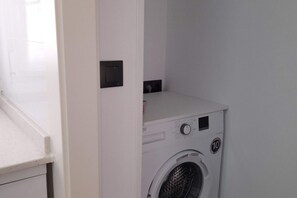 Interior - Apartamento Para 5 Personas a 2,5km de las Playas (Posada de LLanes)