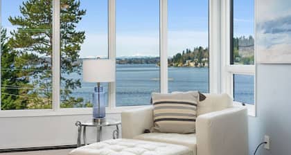 Relaxing Lakeside Haven