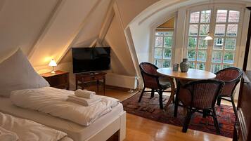 2 chambres, Wi-Fi gratuit, draps fournis