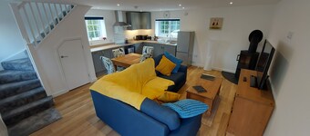 Pond Puddle at Pond Pool Cottage